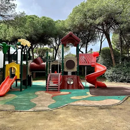 Newly Furnished Elviria Марбелья