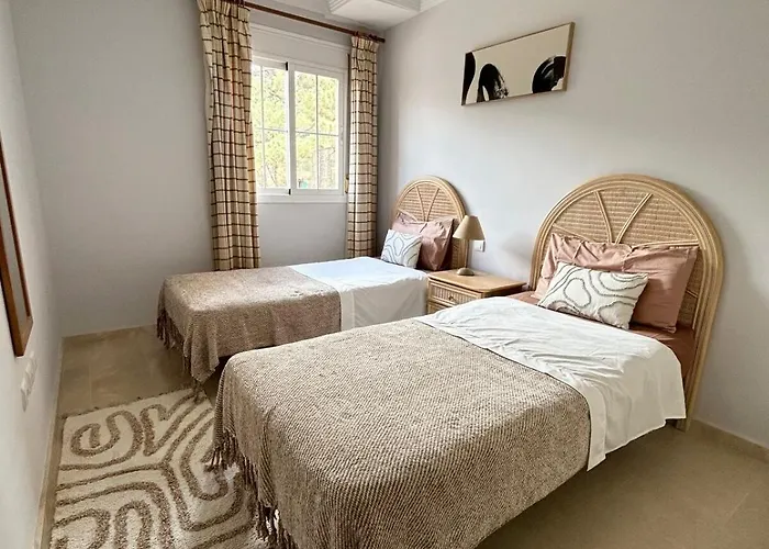 Newly Furnished Elviria *