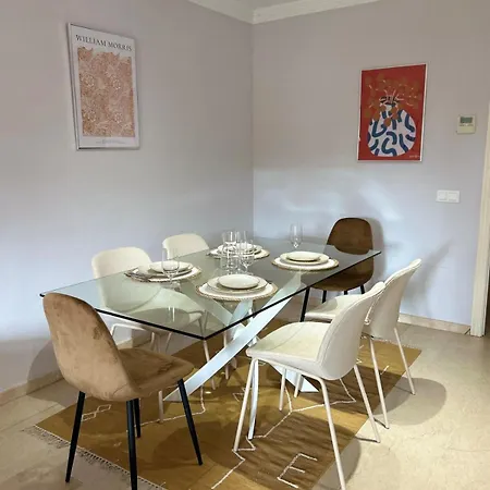 Newly Furnished Elviria Apartman *