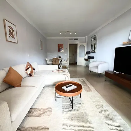 Newly Furnished Elviria Apartman Marbella